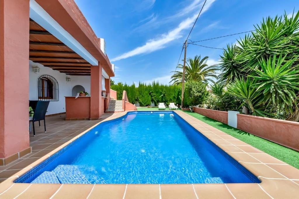 Villas Guzman - Mouna Calpe Eksteriør billede