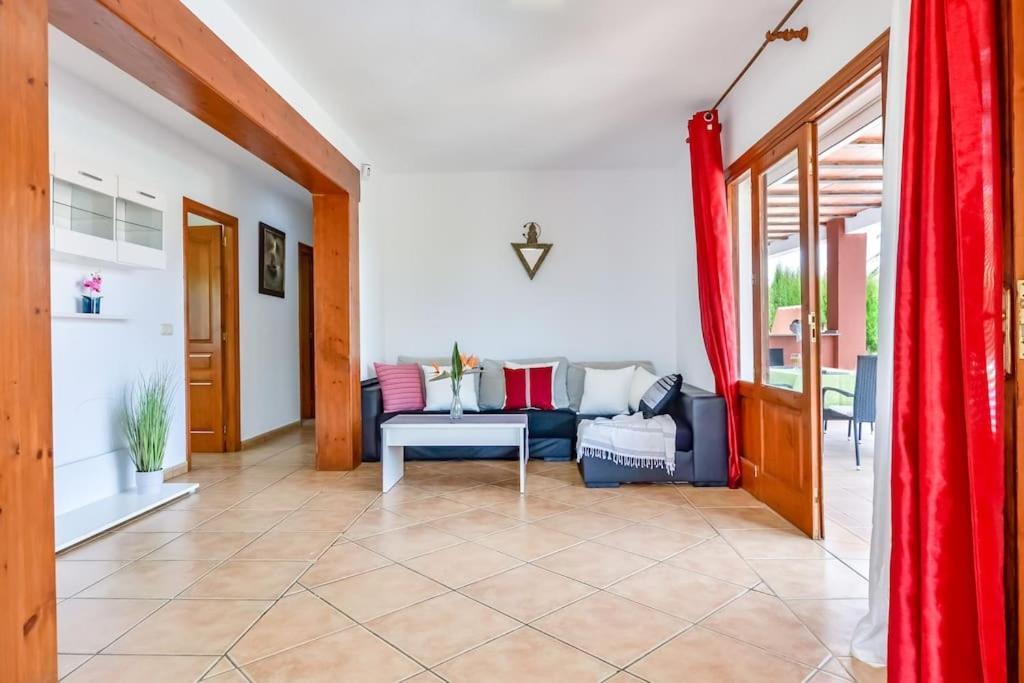 Villas Guzman - Mouna Calpe Eksteriør billede