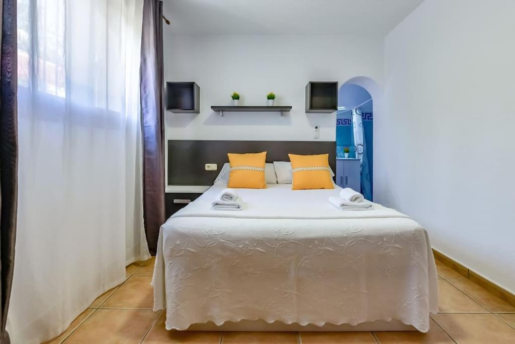 Villas Guzman - Mouna Calpe Eksteriør billede